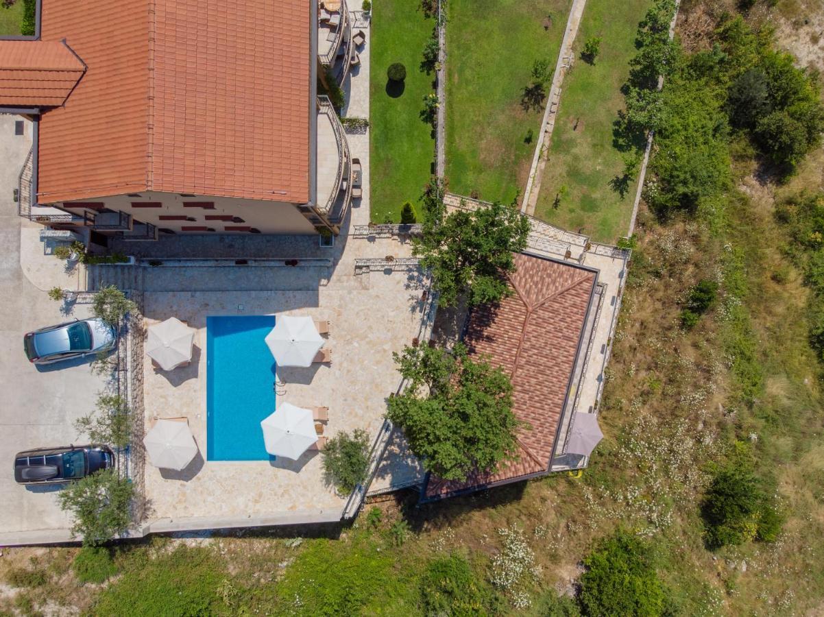 Our Sunset Apartments With Pool And Sea View Kotor Eksteriør billede